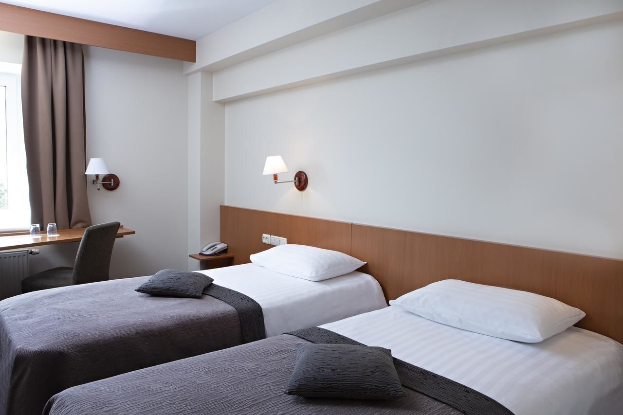Отель Art City Inn Вильнюс