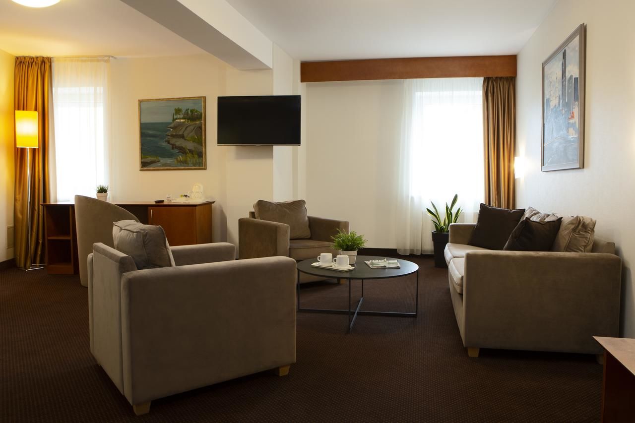 Отель Art City Inn Вильнюс-14