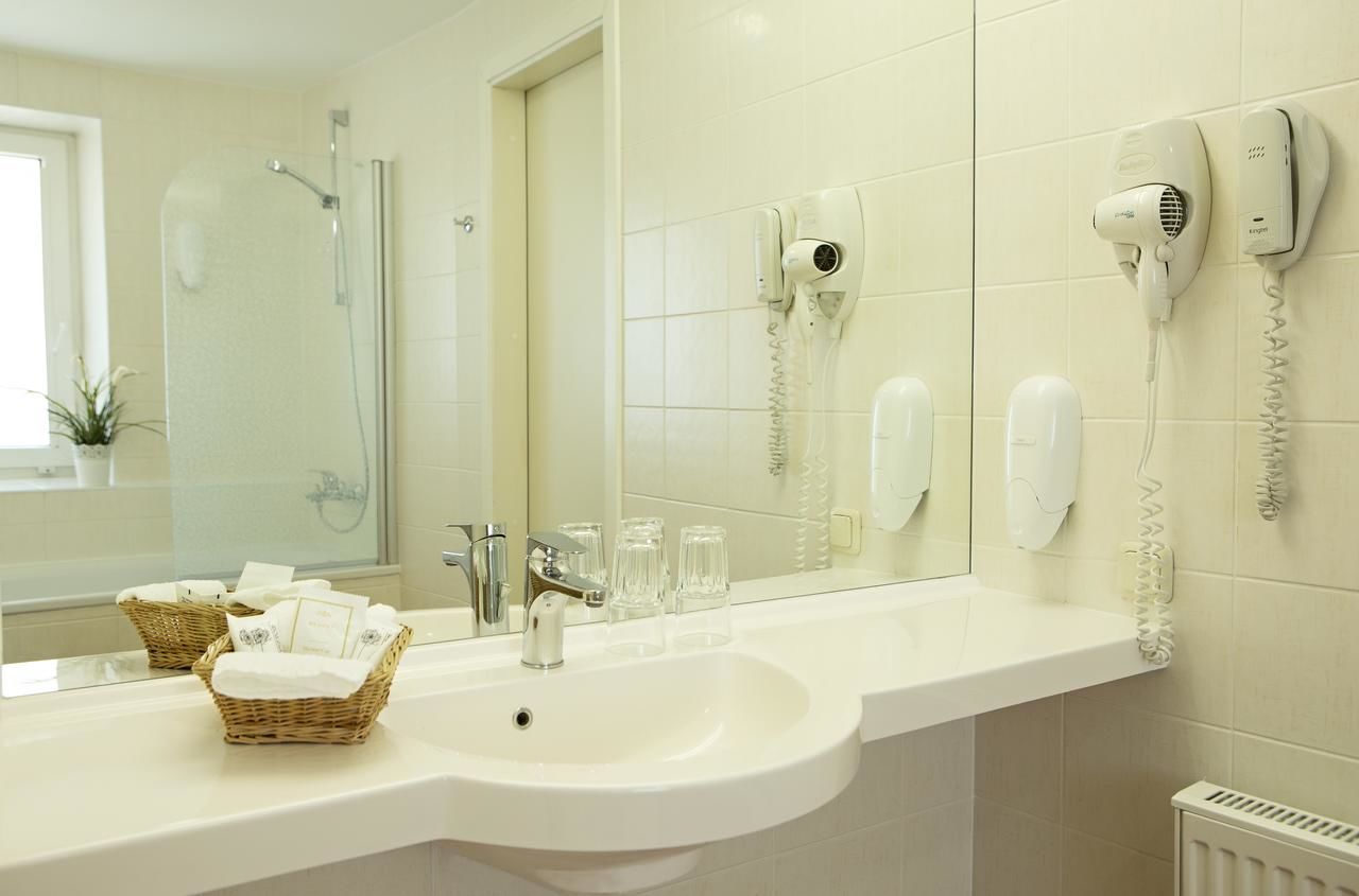 Отель Art City Inn Вильнюс