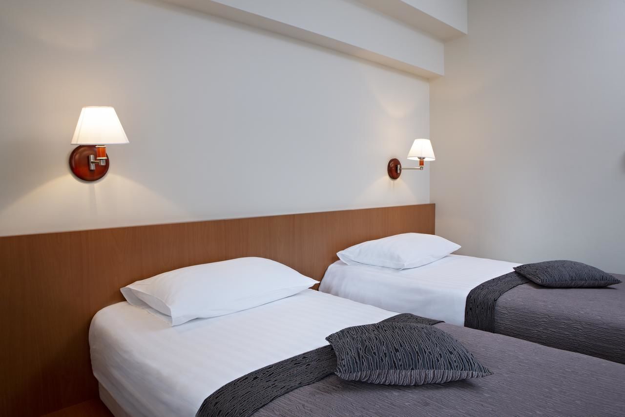 Отель Art City Inn Вильнюс