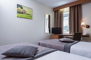 Отель Art City Inn Вильнюс Стандартный двухместный номер с 1 кроватью или 2 отдельными кроватями-4