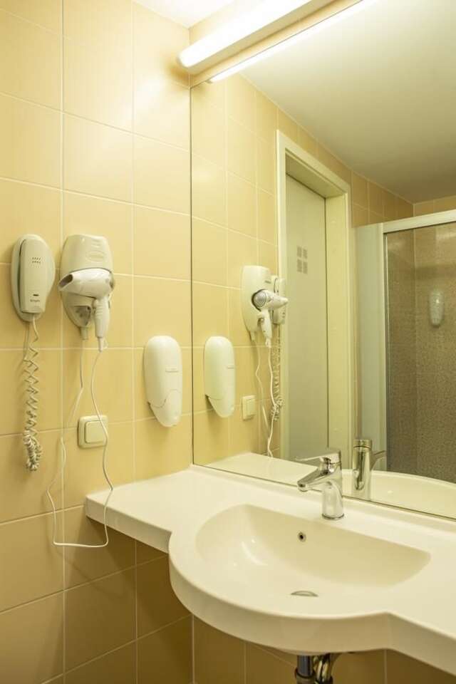 Отель Art City Inn Вильнюс-28