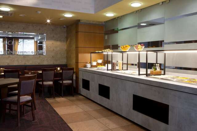 Отель Art City Inn Вильнюс-36